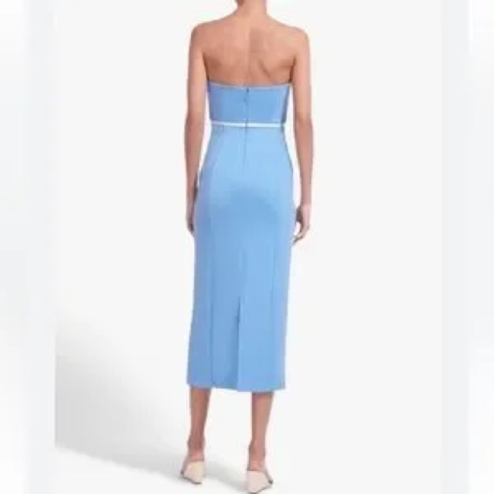 Elegant Blue Strapless Dress - Picture 3 of 4